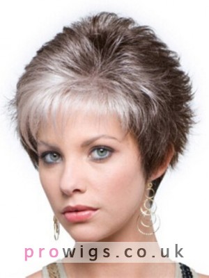 Beautiful Women's Short Lace Front Straight Wig