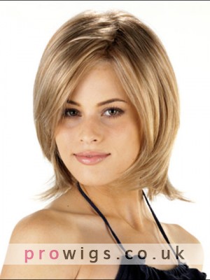 Chin-length Naughty Straight Synthetic Wig