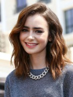 Medium Wavy Machine Made Human Hair Wig
