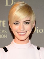 Popular Bob Hairstyle Straight Capless Synthetic Wig