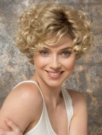 Gorgeous Short Wavy Synthetic Wig For Women
