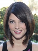 Ashley Greene with a Short Bob Cut With Blunt Ends Hairstyles 