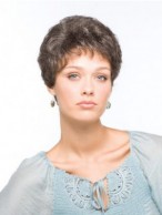 Simple Short Cut Wavy Short Grey Wig